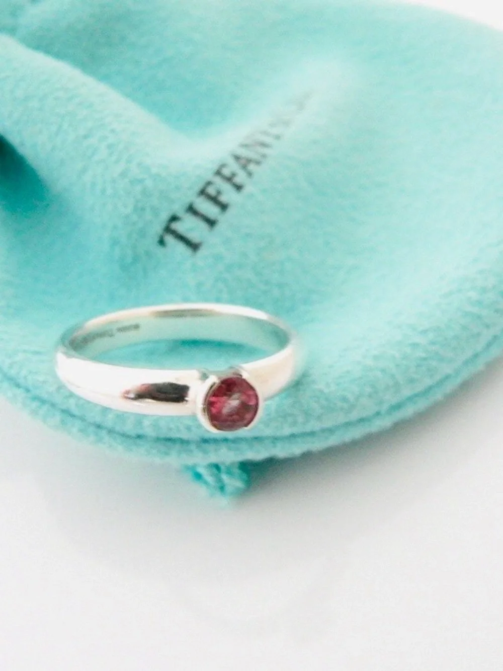 Vintage 2004 Tiffany & Co. Pink Tourmaline Sterling Silver Ring Sz 4.25